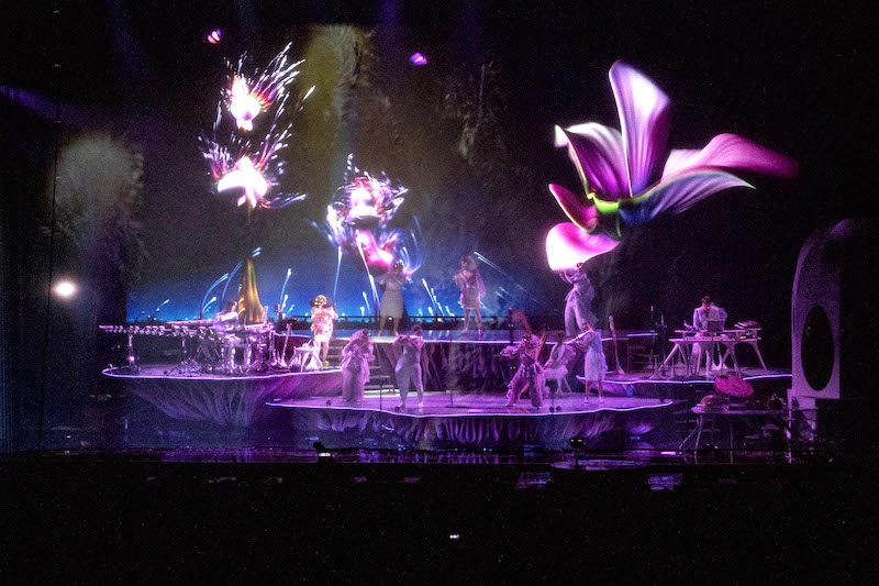 Bjork brings theatrical ‘Cornucopia’ experience to life with Shure TwinPlex 